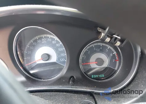 2012 Chrysler 200 Lx z USA, uszkodzony, nr VIN 1C3CCBAB6CN296069